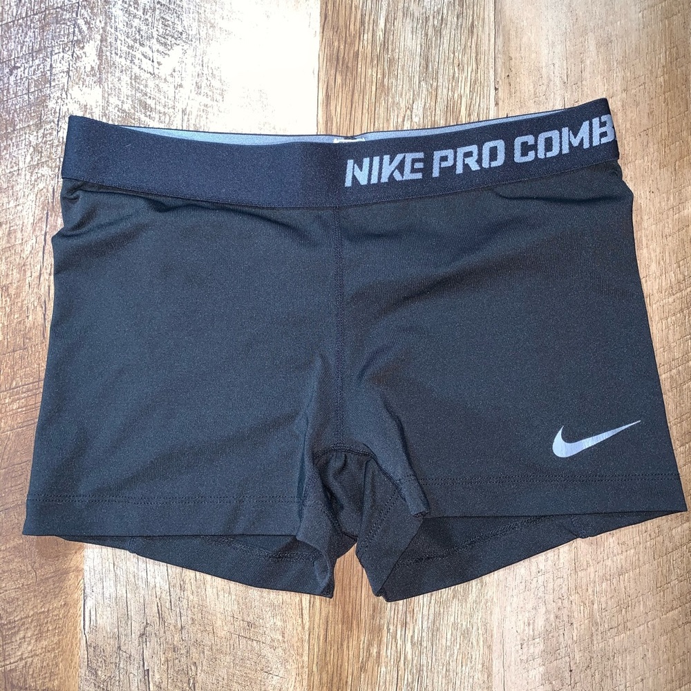 NIKE PRO COMBAT Black shorts, M